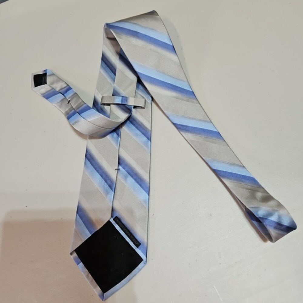 Tie